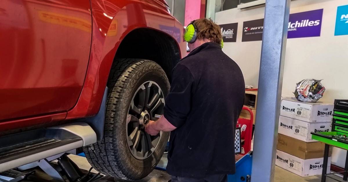 Tyres & Wheel Alignment GWD Service